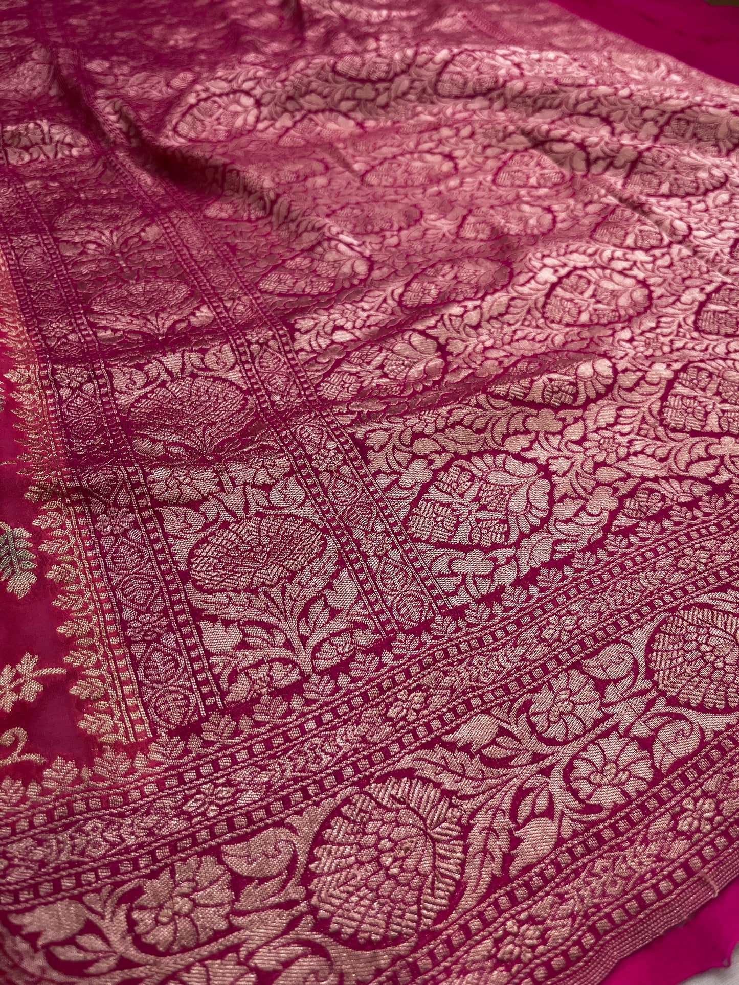 Khaddi Georgette Handloom. Banarasi Saree