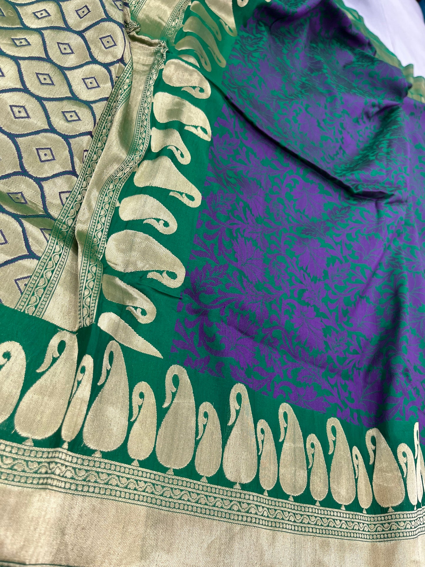 Pure Katan Silk Banarasi Handloom Saree - Meena Tanchui .