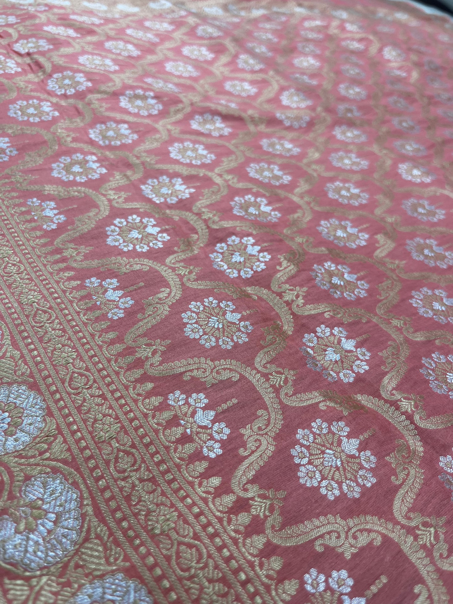 A Elegant Pure Katan Silk Banarasi Handloom Saree - All over Jaal work