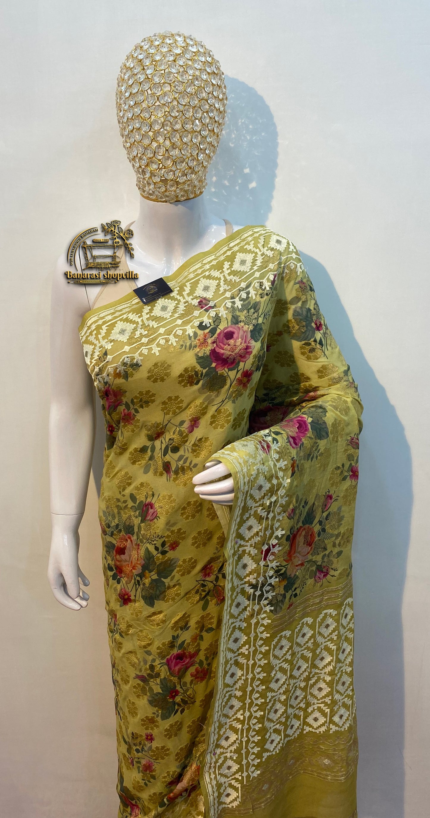 Masterpiece Pure Georgette Digital Print with Chikankari Handloom Banarasi Saree