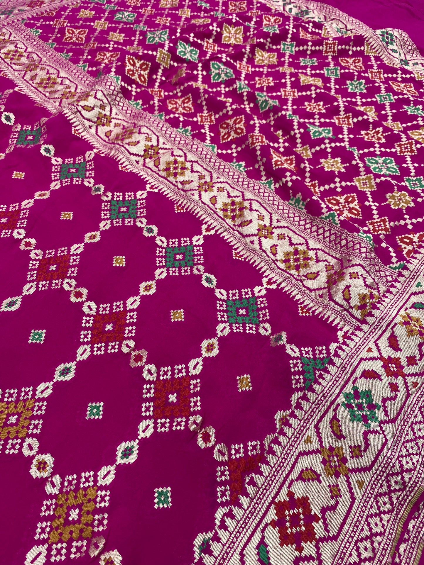 Rani Khaddi Georgette Handloom Banarasi Saree - All over Jaal Work with three color meenakari.