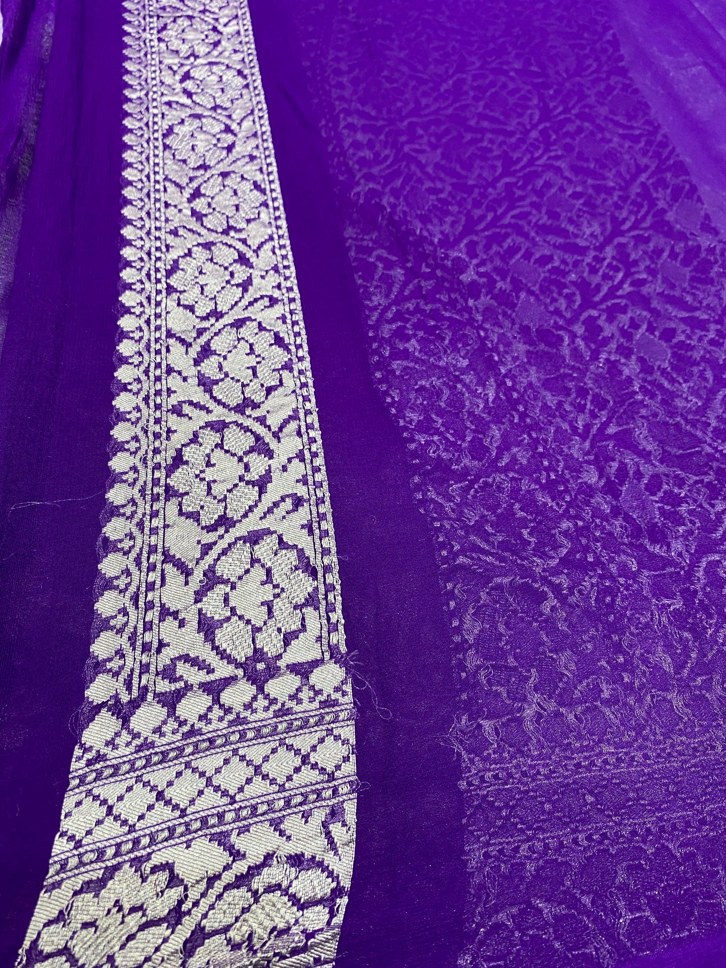 Khaddi Georgette Handloom Banarasi Saree