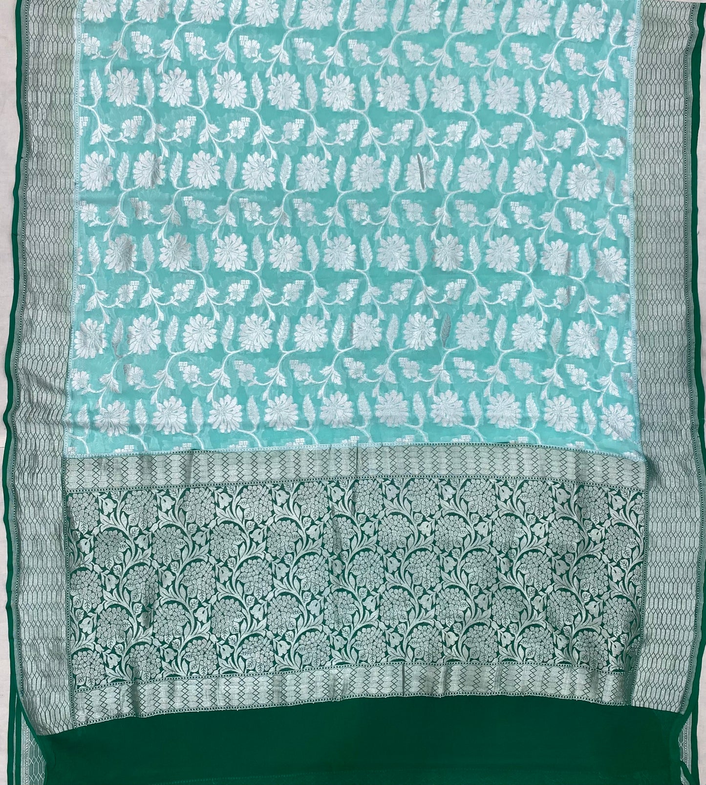 Khaddi Georgette Handloom Banarasi Saree