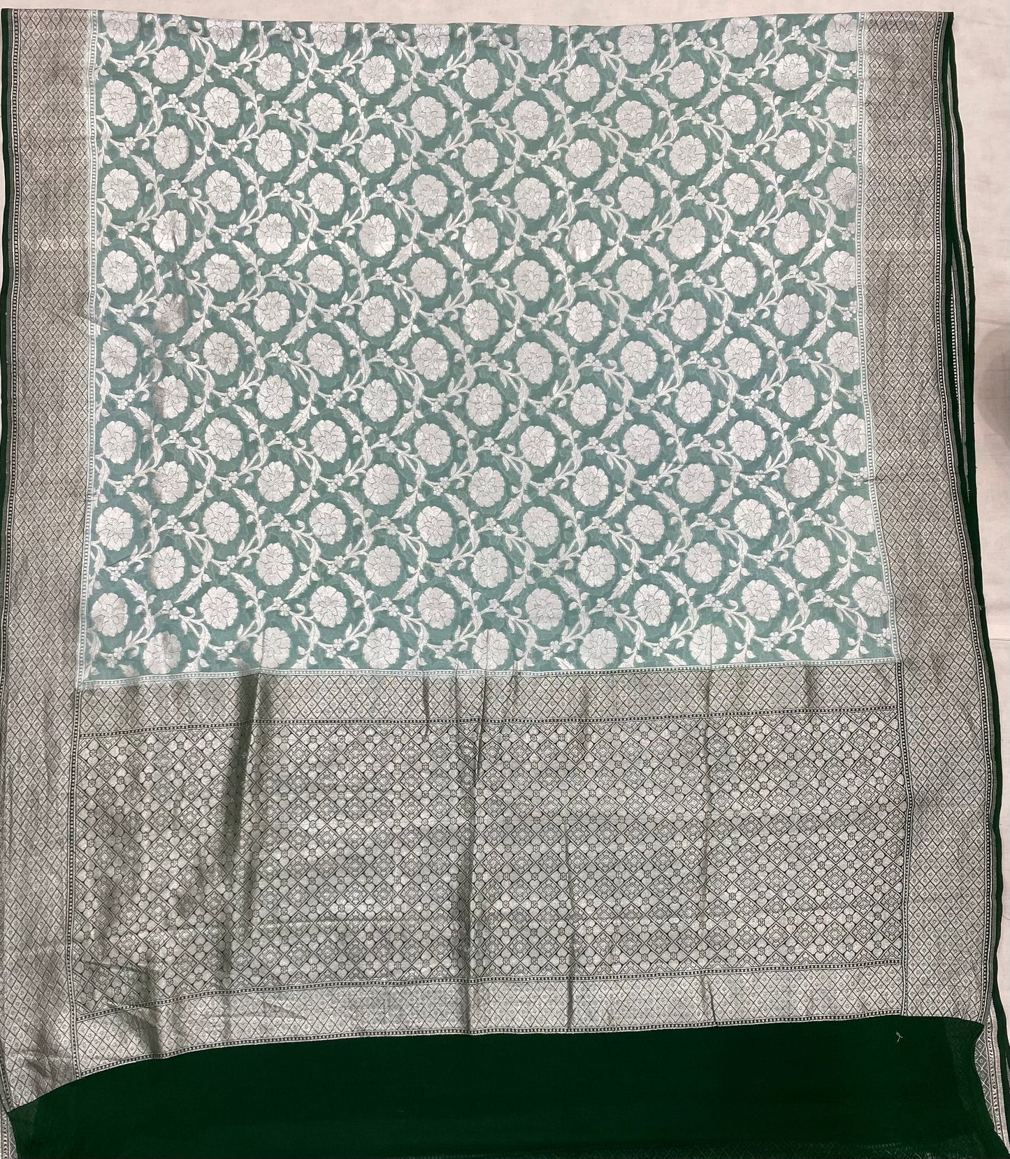 Khaddi Georgette Handloom Banarasi Saree Colour Bottle Green