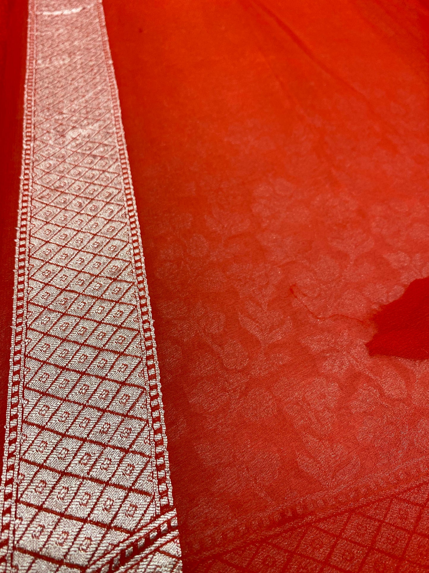 Khaddi Georgette Handloom Banarasi Saree